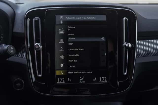 Volvo XC40 (2021) thumbnail 22