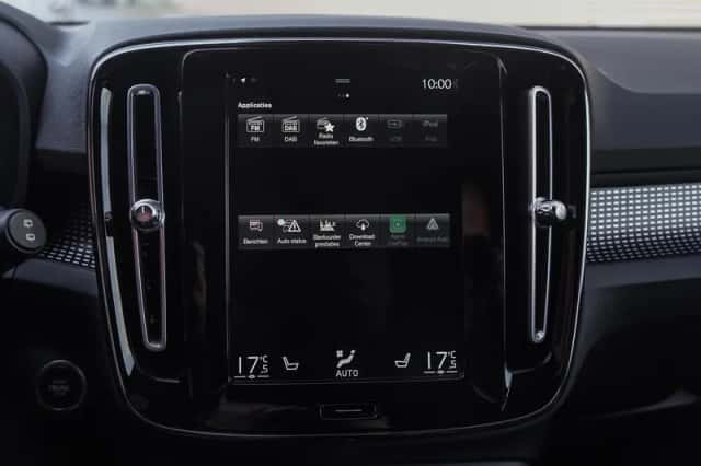 Volvo XC40 (2021) thumbnail 25