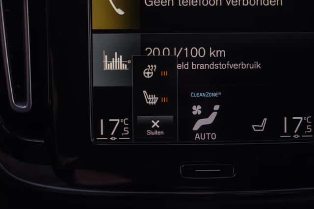 Volvo XC40 (2021) thumbnail 27