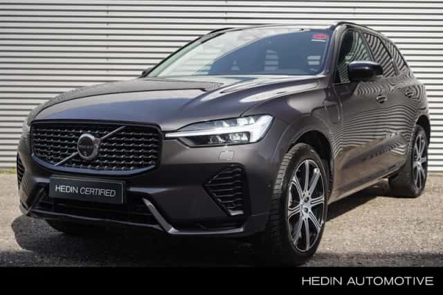 Volvo XC60 (2023) thumbnail 1