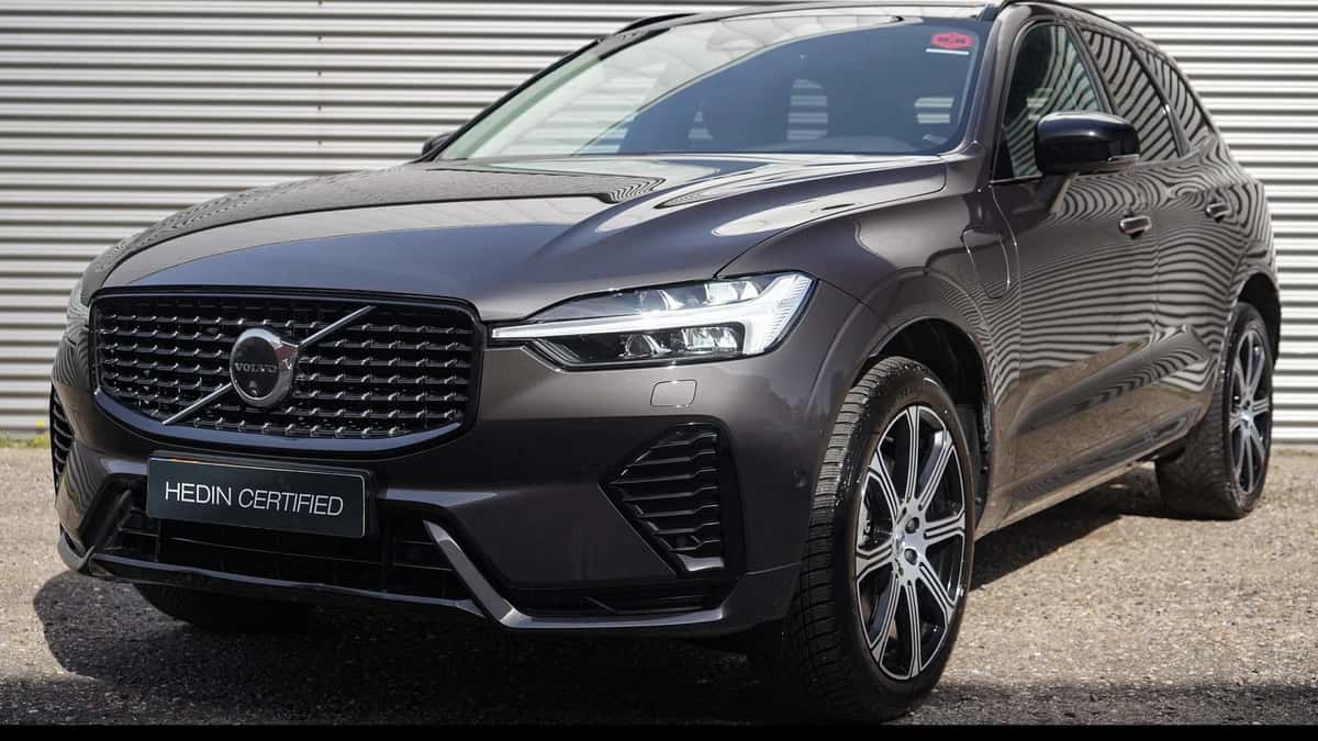 Volvo XC60 (2023) — foto 1