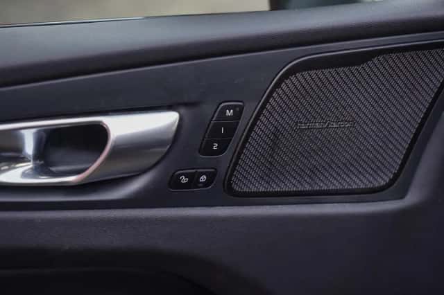 Volvo XC60 (2023) thumbnail 15