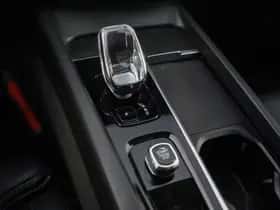 Volvo XC60 (2023) thumbnail 28