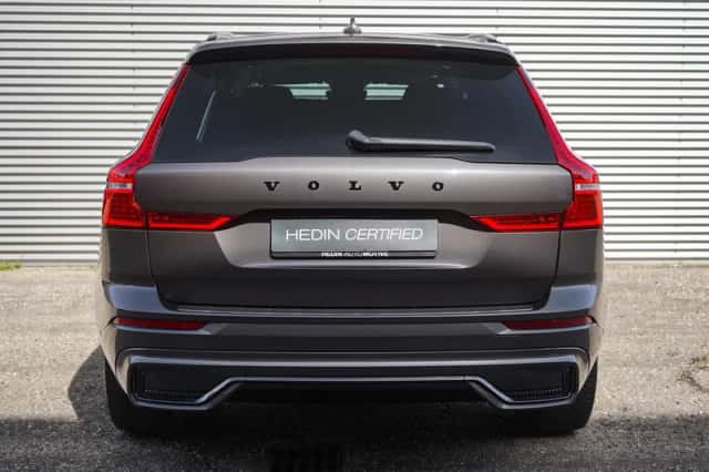 Volvo XC60 (2023) thumbnail 5