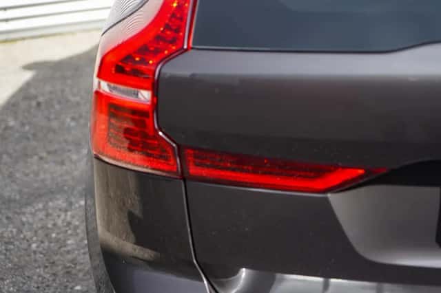 Volvo XC60 (2023) thumbnail 8