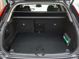 Volvo XC60 (2023) thumbnail 10