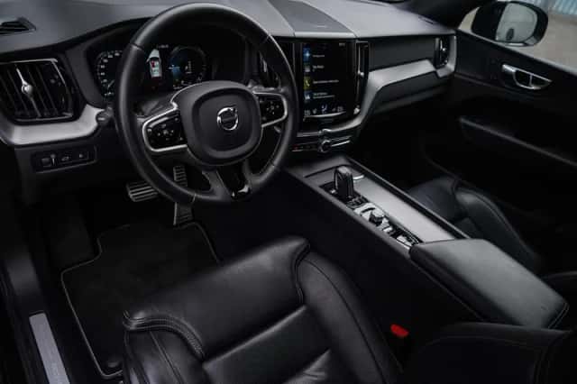 Volvo XC60 (2020) thumbnail 13