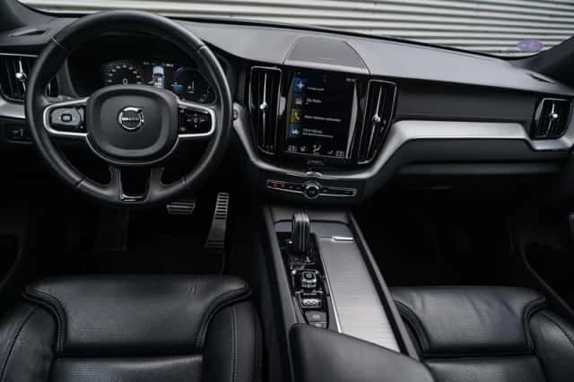 Volvo XC60 (2020) thumbnail 14