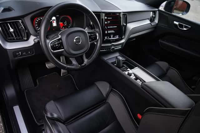 Volvo XC60 (2020) thumbnail 12