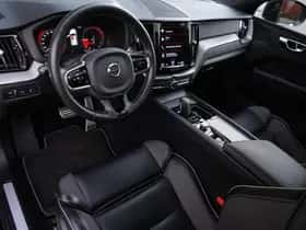 Volvo XC60 (2020) thumbnail 12