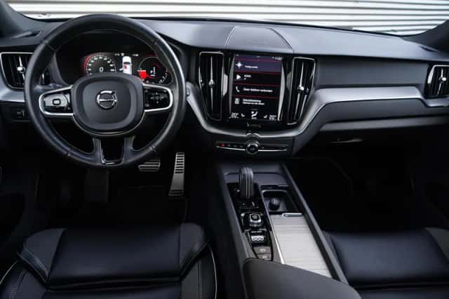 Volvo XC60 (2020) thumbnail 13