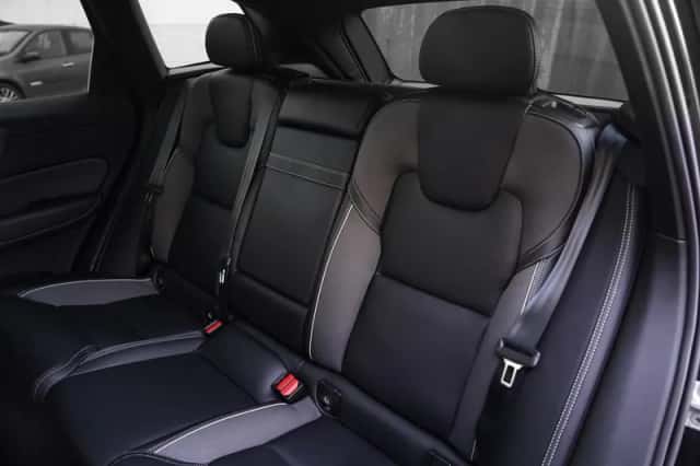 Volvo XC60 (2020) thumbnail 14