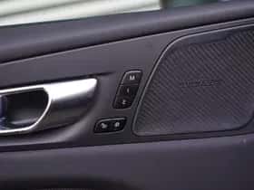 Volvo XC60 (2020) thumbnail 15