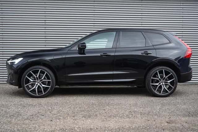 Volvo XC60 (2020) thumbnail 3
