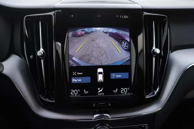 Volvo XC60 (2020) thumbnail 26