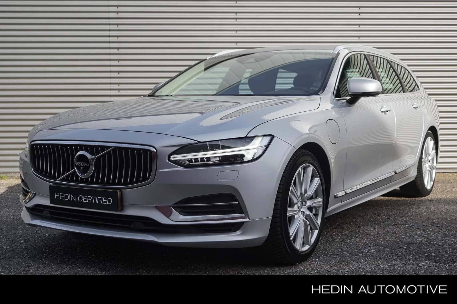Volvo V90 (2019) — foto 1