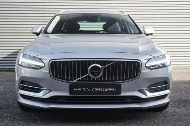 Volvo V90 (2019) thumbnail 2