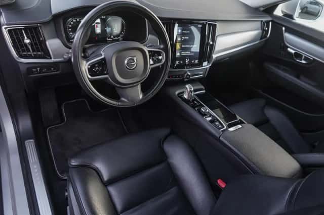 Volvo V90 (2019) thumbnail 12