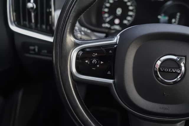 Volvo V90 (2019) thumbnail 19