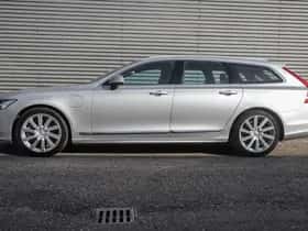 Volvo V90 (2019) thumbnail 3