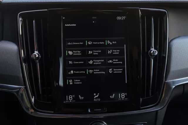 Volvo V90 (2019) thumbnail 26