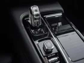 Volvo V90 (2019) thumbnail 30