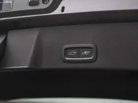 Volvo XC40 (2023) thumbnail 11
