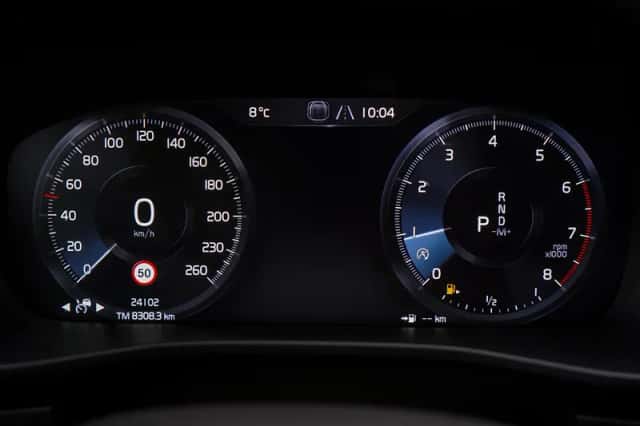 Volvo XC40 (2023) thumbnail 17