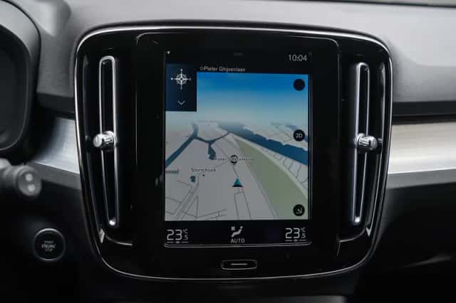 Volvo XC40 (2023) thumbnail 21