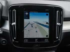 Volvo XC40 (2023) thumbnail 21