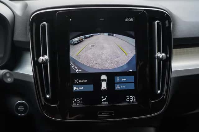 Volvo XC40 (2023) thumbnail 26