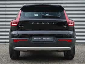 Volvo XC40 (2023) thumbnail 5