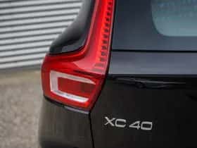 Volvo XC40 (2023) thumbnail 8