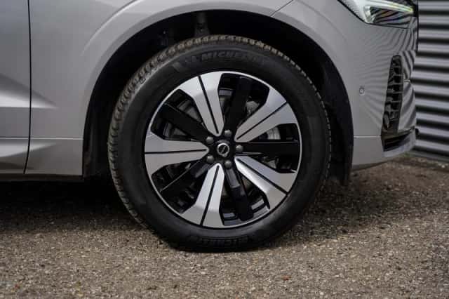 Volvo XC60 (2025) thumbnail 7