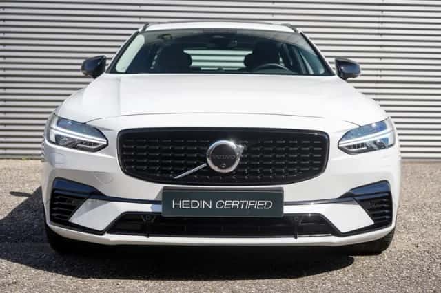 Volvo V90 (2025) thumbnail 2