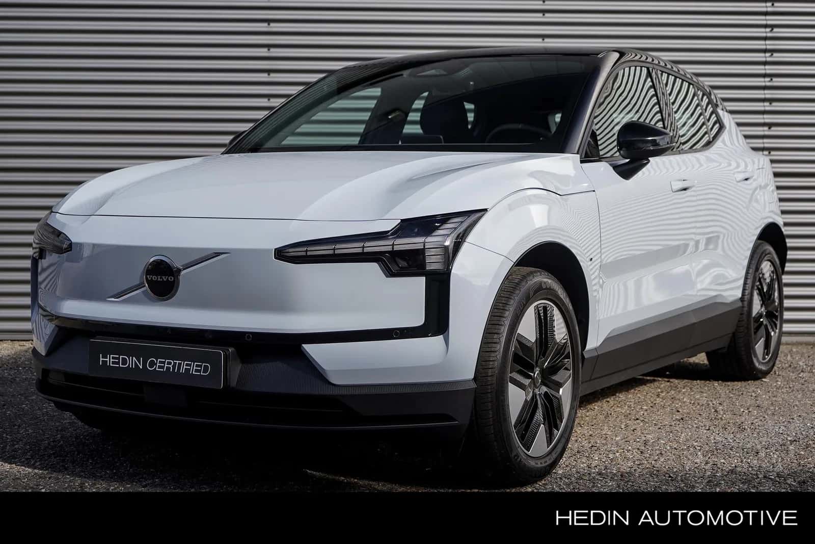Volvo EX30 (2024) — foto 1