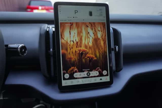 Volvo EX30 (2024) thumbnail 21