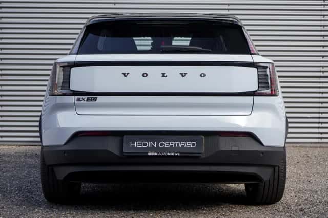 Volvo EX30 (2024) thumbnail 6