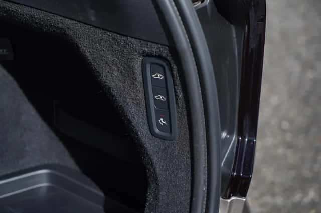Volvo XC90 (2025) thumbnail 11