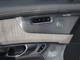 Volvo XC90 (2025) thumbnail 16