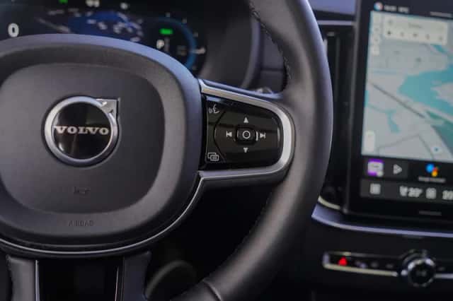 Volvo XC90 (2025) thumbnail 21