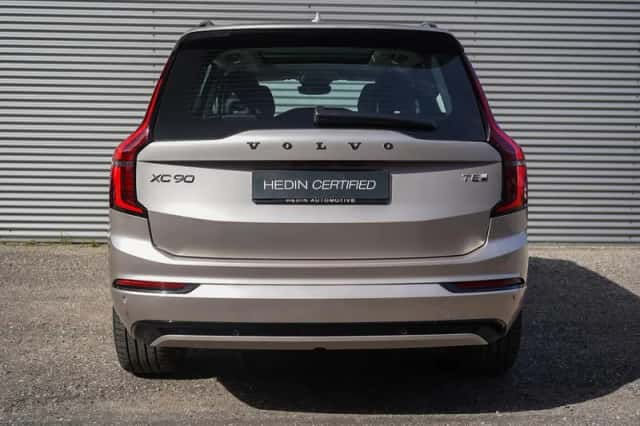 Volvo XC90 (2025) thumbnail 5