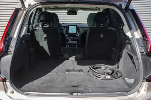 Volvo XC90 (2025) thumbnail 10