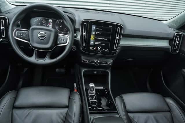 Volvo XC40 (2022) thumbnail 13
