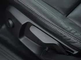 Volvo XC40 (2022) thumbnail 15