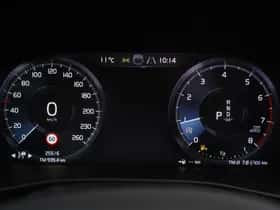 Volvo XC40 (2022) thumbnail 17