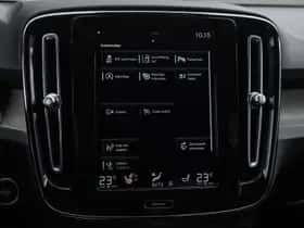 Volvo XC40 (2022) thumbnail 24