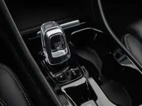Volvo XC40 (2022) thumbnail 28