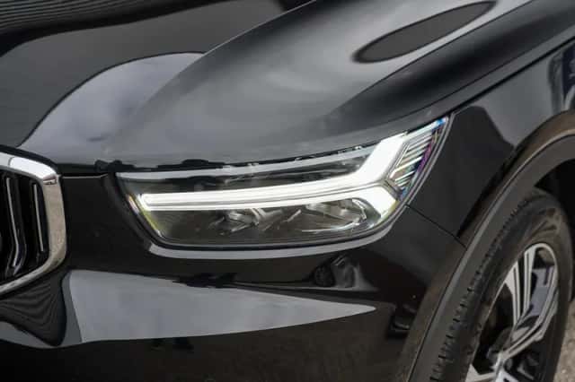 Volvo XC40 (2022) thumbnail 4
