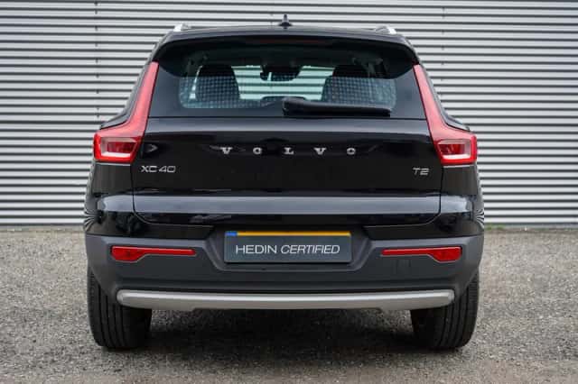 Volvo XC40 (2022) thumbnail 5